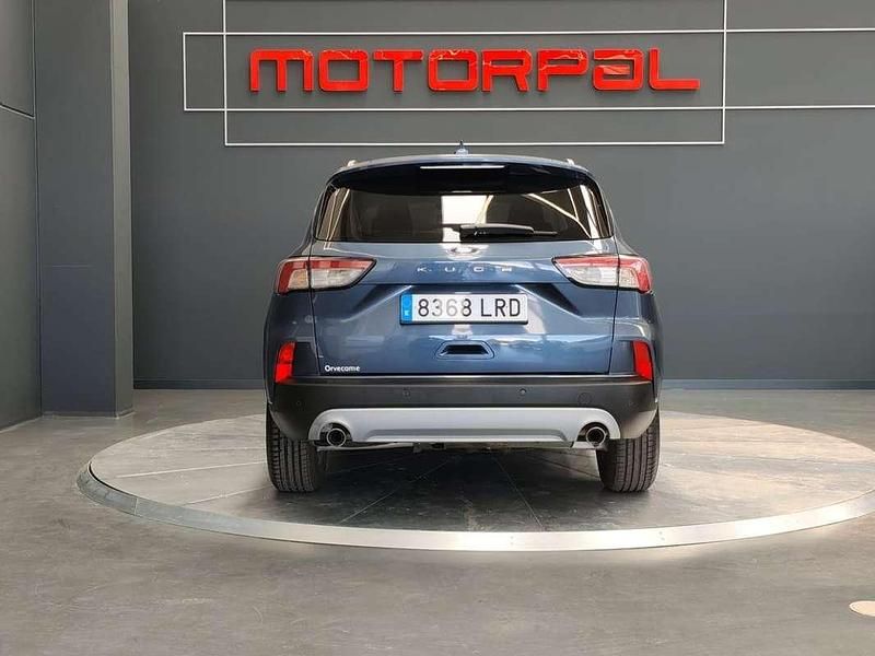 Usado Ford Kuga Titanium 120 CV (88 kW) 2021 Azul SUV