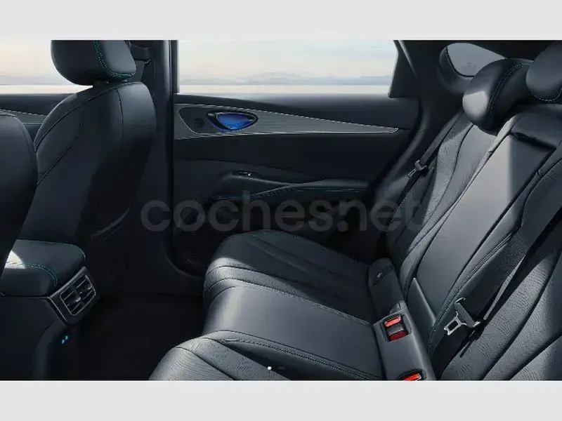 Usado BYD Seal Comfort 212 CV (155 kW) 2025 Azul Berlina