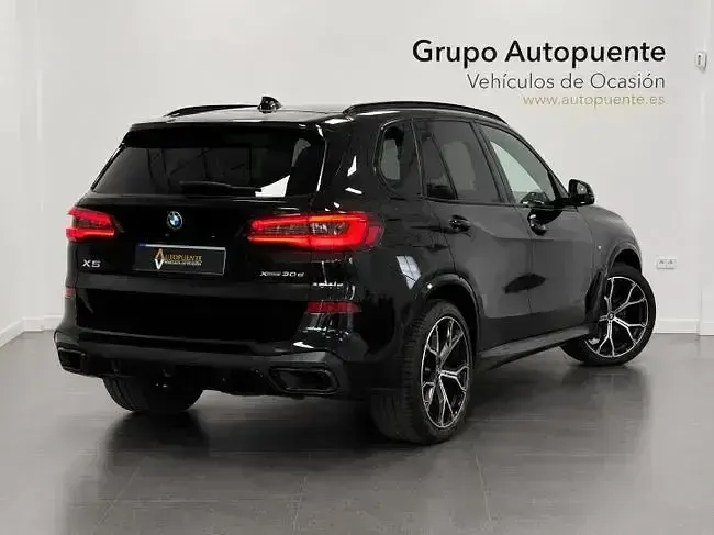 Usado BMW X5 Comfort Edition 286 CV (210 kW) 2022 Negro SUV