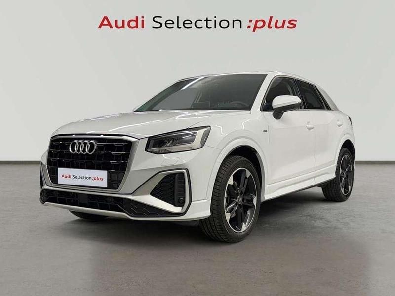 Usado Audi Q2 S-Line 116 CV (85 kW) 2025 Blanco SUV