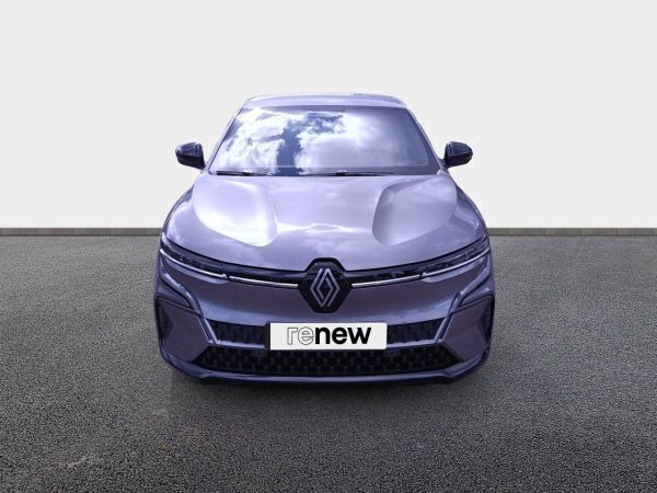 Usado Renault Mégane Equilibre 95 kW (130 CV) 2022 Gris Berlina