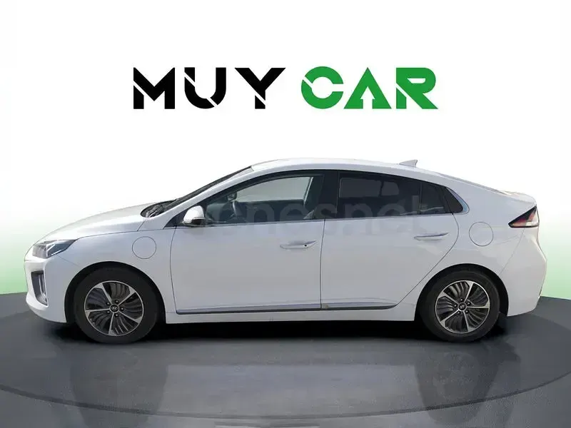 Usado Hyundai Ioniq 141 CV (103 kW) 2022 Blanco Utilitario