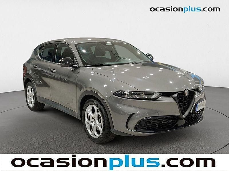 Usado Alfa Romeo Sprint Sprint 130 CV (95 kW) 2022 Gris Coupe