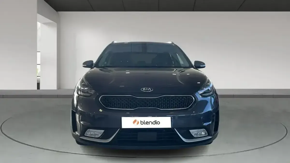 Usado Kia Niro 141 CV (103 kW) 2018 Gris SUV