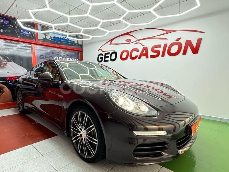 Usado Porsche Panamera 310 CV (228 kW) 2015 Granate Berlina