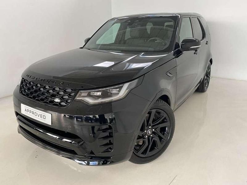 Negro Usado 2025 Land Rover Discovery 5 SE Dynamic SUV | 94.900 € - Imagen 1/4