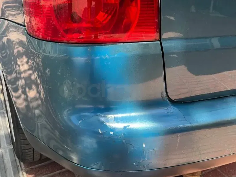 Usado VW Touran Advance 140 CV (102 kW) 2005 Verde Monovolumen