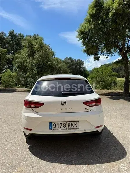 Usado Seat Leon Style 115 CV (84 kW) 2018 Blanco Berlina