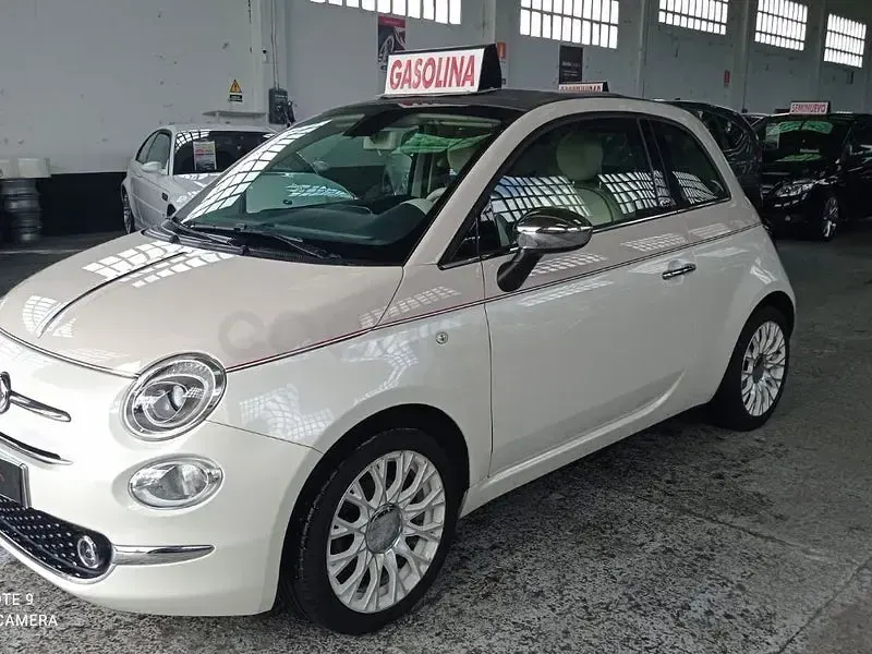Usado Fiat 500C Lounge 105 CV (77 kW) 2018 Beige Descapotable