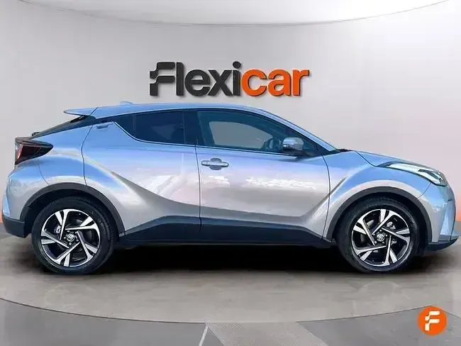 Usado Toyota C-HR Advance 122 CV (89 kW) 2022 Gris SUV