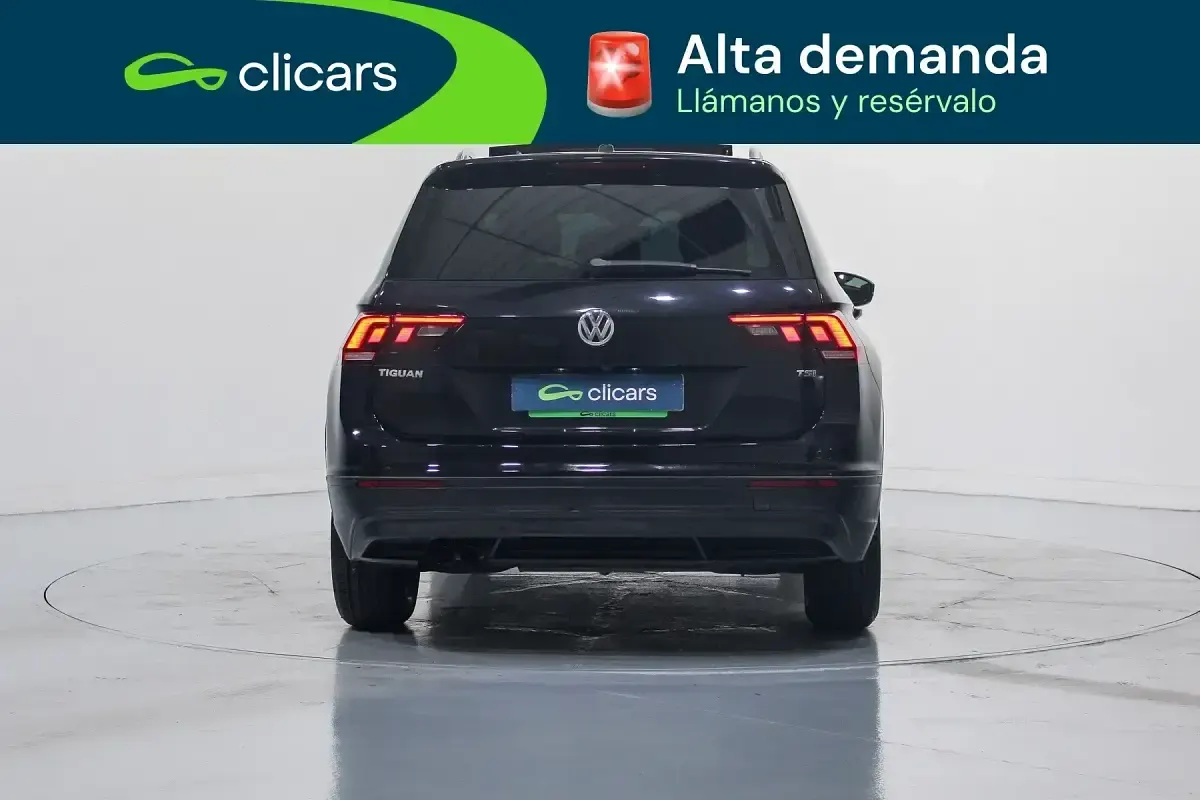 Usado VW Tiguan Edition 125 CV (91 kW) 2017 Negro SUV