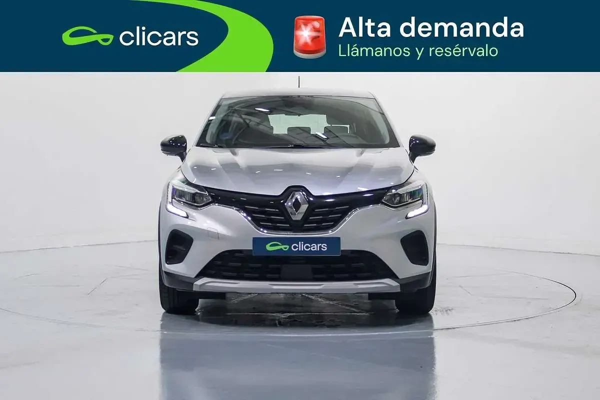 Usado Renault Captur Evolution 160 HP (117 kW) 2022 Prateado SUV