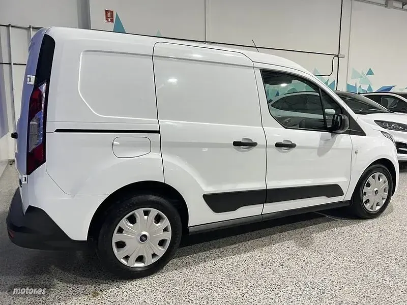 Usado Ford Transit Trend 100 CV (73 kW) 2023 Blanco Van