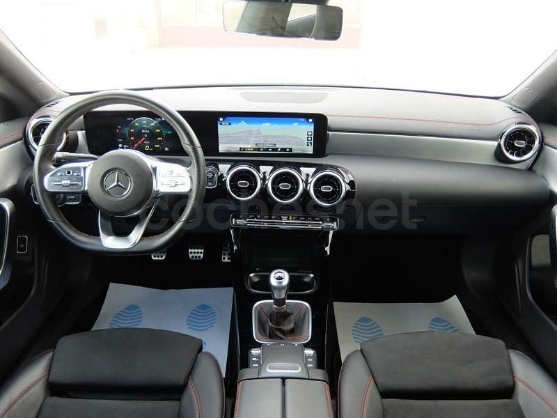 Usado Mercedes CLA200 163 CV (119 kW) 2021 Blanco Berlina