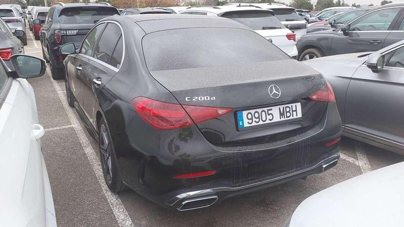 Usado Mercedes C200 163 CV (119 kW) 2022 Negro Berlina