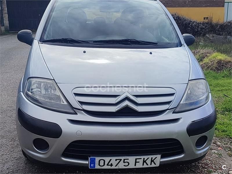 Usado Citroën C3 Furio 70 HP (51 kW) 2007 Cinzento Sedan