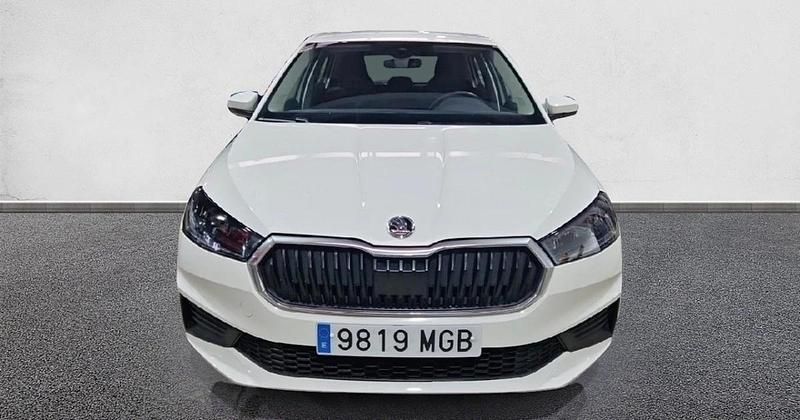 Usado Skoda Fabia Ambition 95 CV (69 kW) 2023 Utilitario