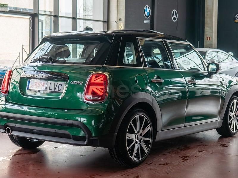 Usado Mini Cooper 136 CV (100 kW) 2022 Verde Utilitario