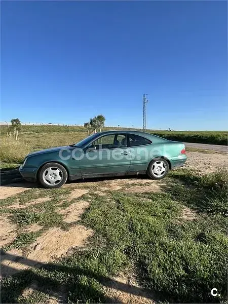 Usado Mercedes CLK320 Elegance 218 CV (160 kW) 1998 Verde Coupe