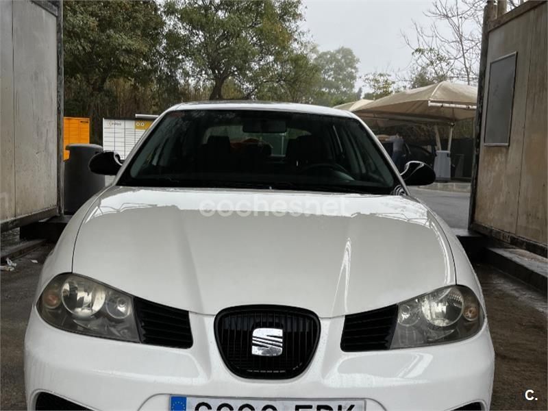 Blanco Usado 2007 Seat Ibiza Stylance Berlina | 3000 € (Precio justo) - Imagen 1/4