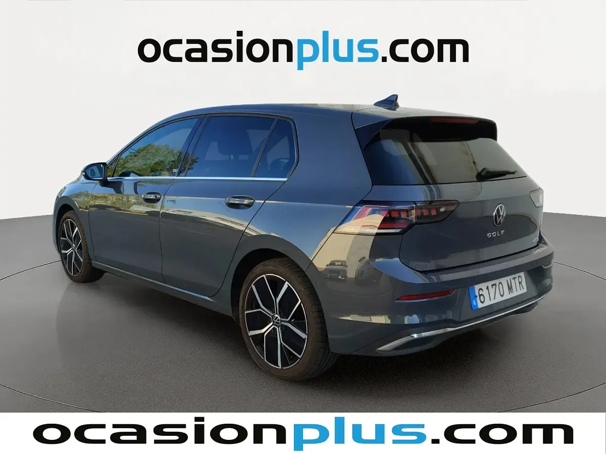 Usado VW Golf VIII 116 CV (85 kW) 2024 Gris Utilitario