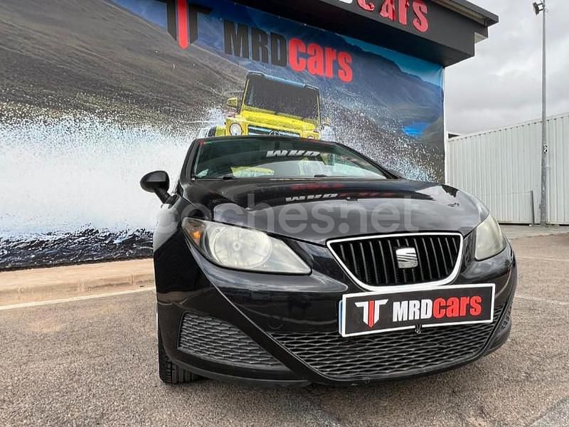 Usado Seat Ibiza Reference 80 CV (58 kW) 2010 Negro Berlina