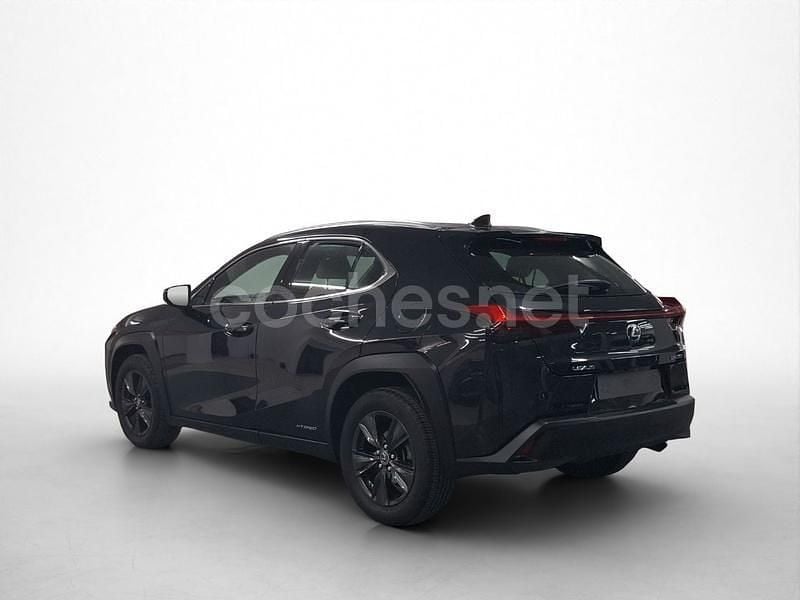 Usado Lexus UX 184 CV (135 kW) 2020 Negro SUV