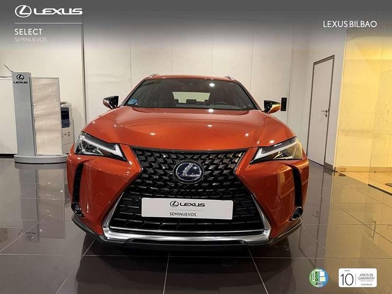Usado Lexus UX 250h Business Edition 184 CV (135 kW) 2022 Naranja SUV
