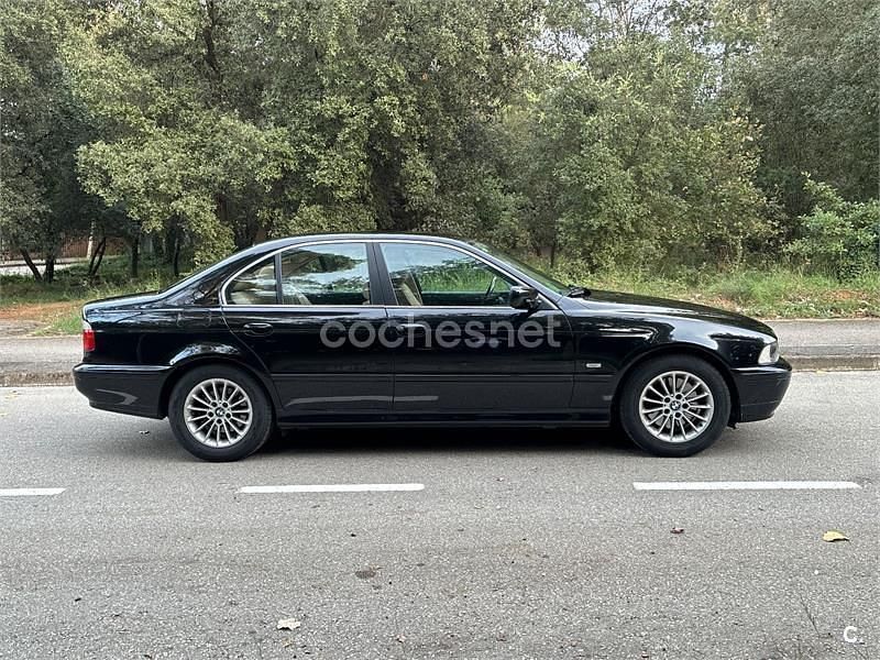 Usado BMW 530 Exclusive 231 CV (169 kW) 2002 Negro Berlina
