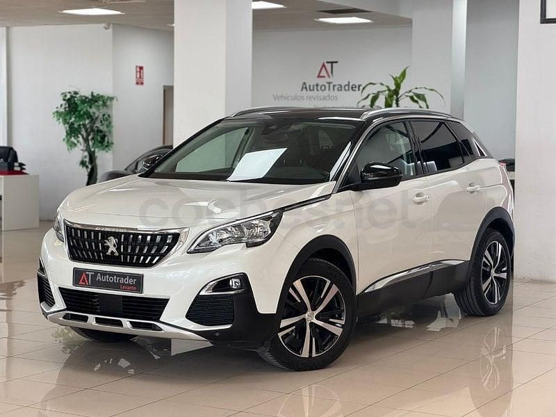 Usado Peugeot 3008 Active 130 CV (95 kW) 2018 Blanco SUV