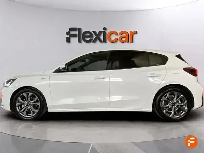 Usado Ford Focus ST-Line 155 CV (114 kW) 2024 Blanco Berlina