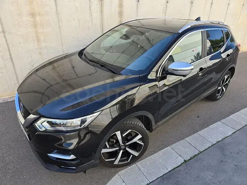 Usado Nissan Qashqai Tekna 140 CV (102 kW) 2019 Negro SUV
