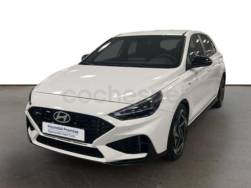 Blanco Nuevo 2025 Hyundai i30 N Line Berlina | 30.350 € (Precio justo) - Imagen 1/4