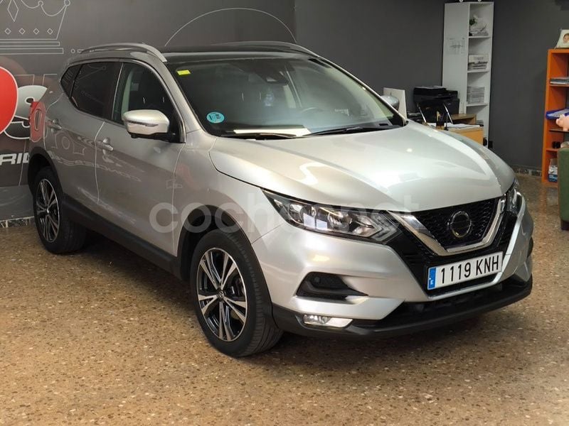 Gris / plata Usado 2018 Nissan Qashqai N-Connecta SUV | 13.990 € (Buen precio) - Imagen 1/4