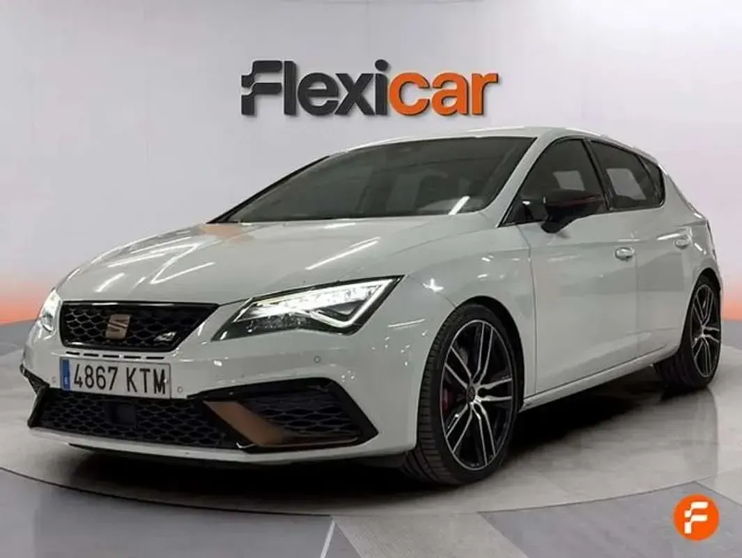 Usado Seat Leon ST CUPRA 290 CV (213 kW) 2019 Blanco Familiar