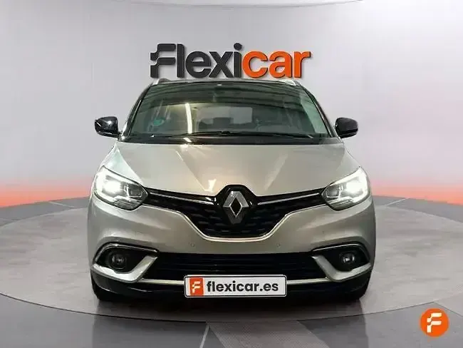 Usado Renault Scénic Zen 150 CV (110 kW) 2019 Gris