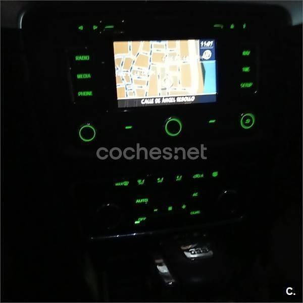 Usado Skoda Superb Exclusive 170 CV (125 kW) 2011 Gris / plata Familiar