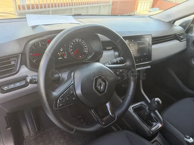 Usado Renault Clio V Intens 100 CV (73 kW) 2022 Blanco Berlina