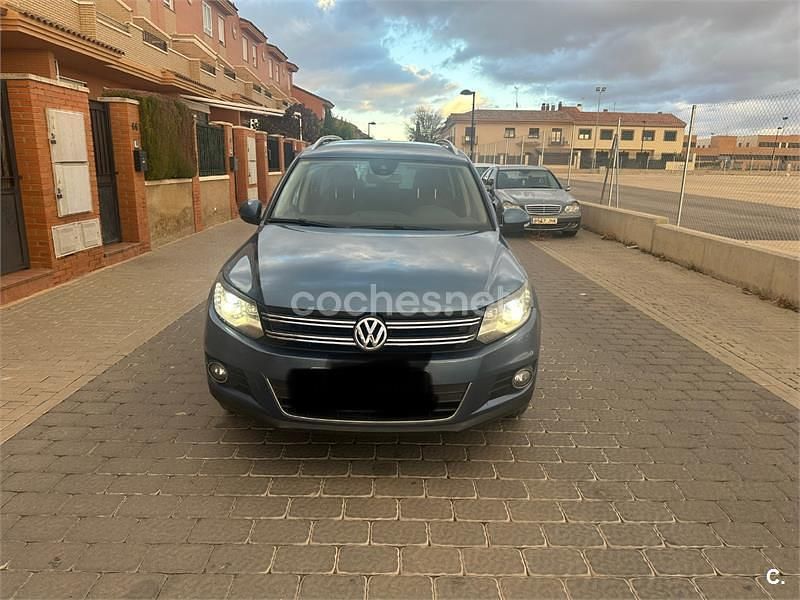 Azul Usado 2012 VW Tiguan SUV | 10.900 € (Un poco caro) - Imagen 1/4