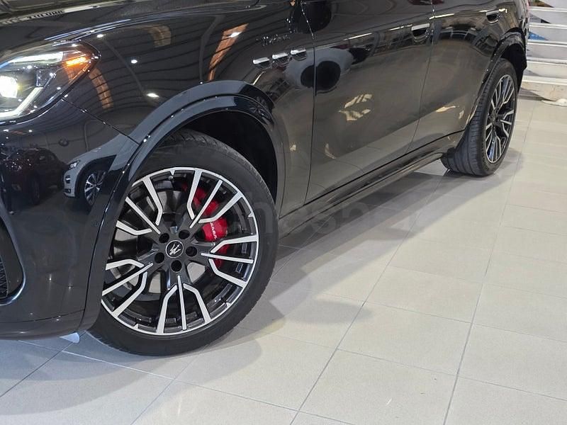 Usado Maserati Grecale 330 CV (242 kW) 2023 Negro SUV