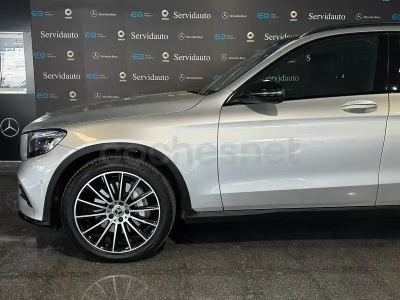 Usado Mercedes GLC220 170 CV (125 kW) 2019 Gris / plata SUV
