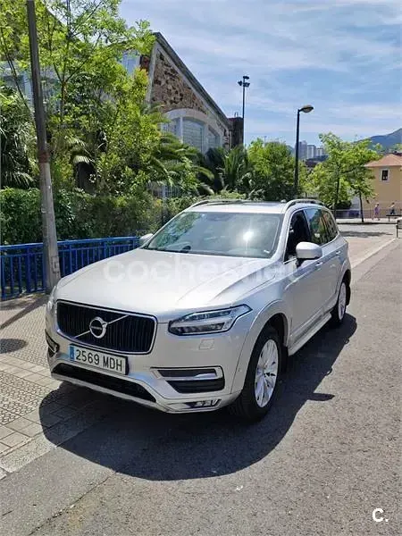 Usado Volvo XC90 Momentum 225 CV (165 kW) 2015 Gris / plata SUV