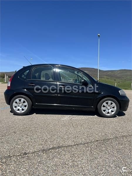Usado Citroën C3 70 CV (51 kW) 2009 Negro Berlina