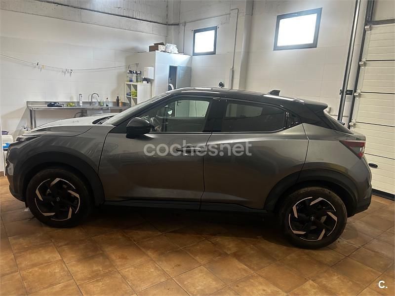 Usado Nissan Juke N-Connecta 114 CV (83 kW) 2024 Gris / plata SUV