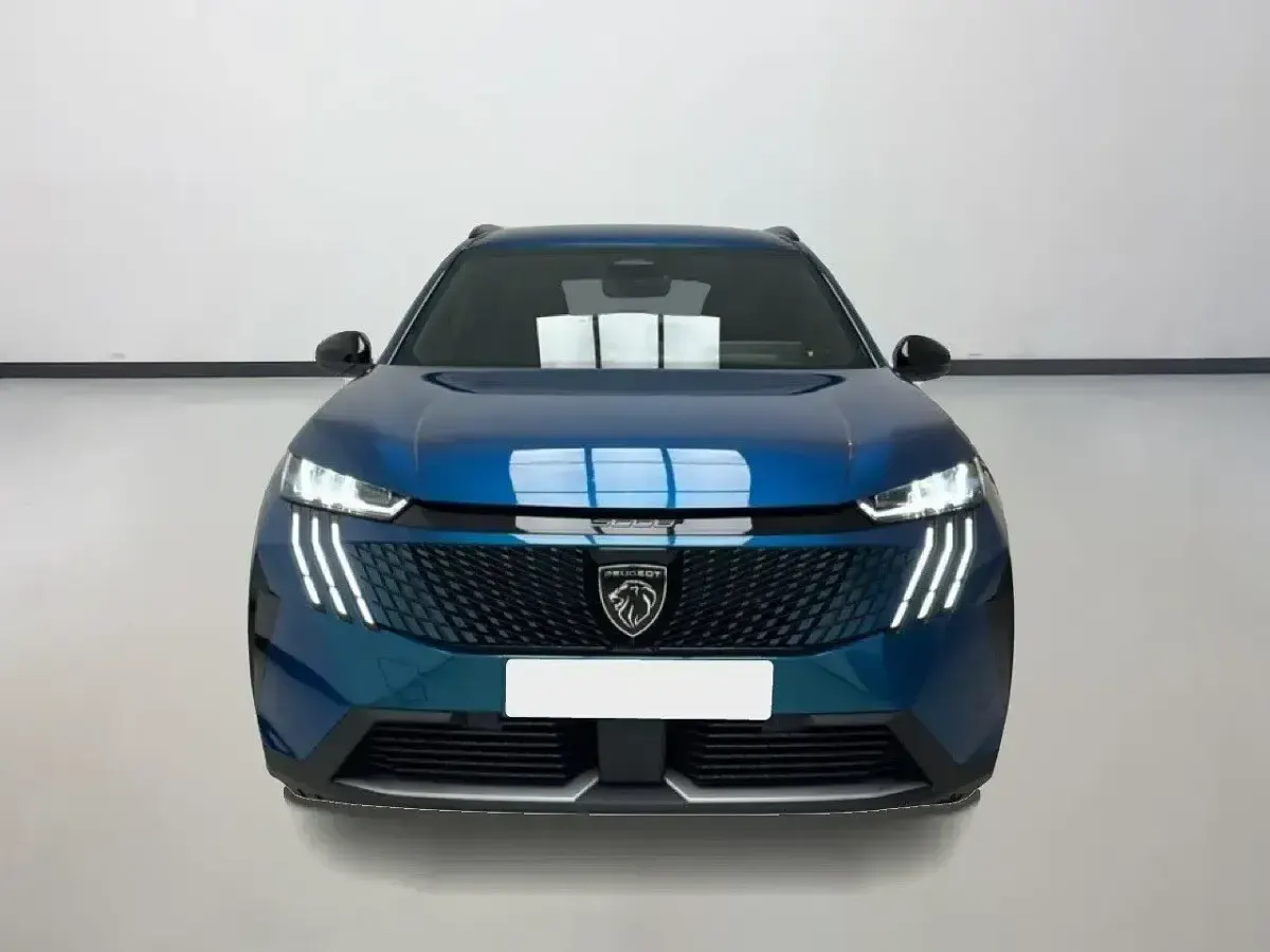 Nuevo Peugeot 5008 Allure 145 CV (106 kW) 2025 Gris Monovolumen