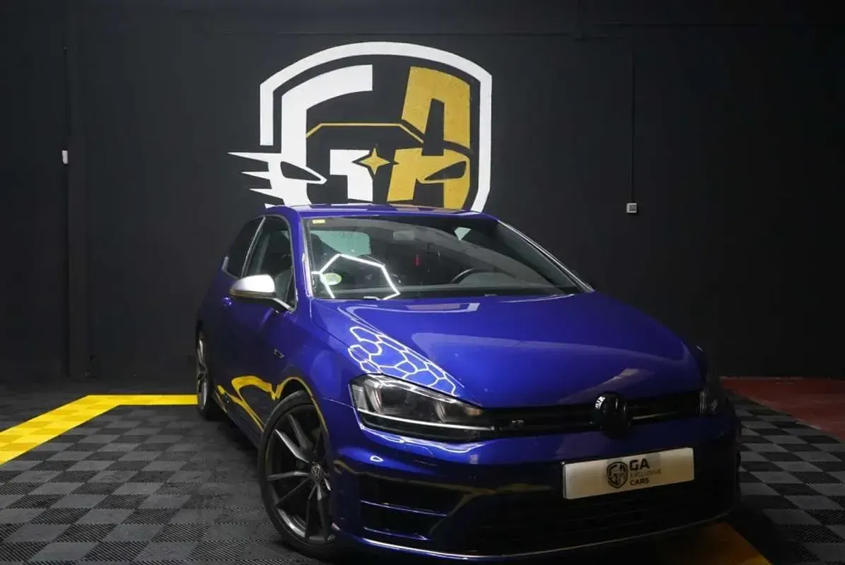 Usado VW Golf VII R 300 CV (220 kW) 2015 Azul Utilitario