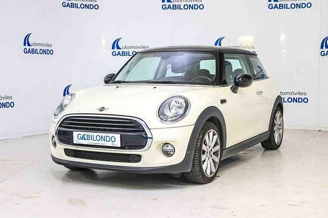 Usado Mini Cooper 137 CV (100 kW) 2017 Blanco Utilitario