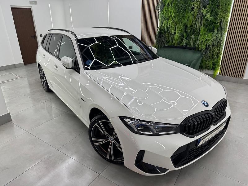 Usado BMW 330e M Sport 292 CV (214 kW) 2022 Blanco Familiar