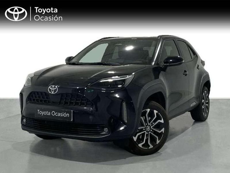 Usado Toyota Yaris Cross Active 132 CV (97 kW) 2025 Negro SUV