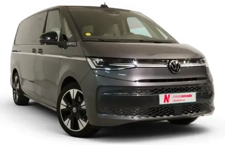 Usado VW Multivan Style 150 CV (110 kW) 2025 Monovolumen